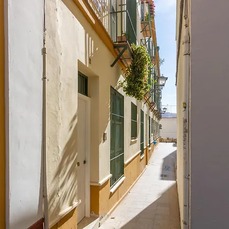 Bordador Courtyard By Valcambre *